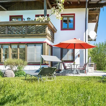 Apartment Am Schusterhof *